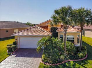 16232 Cape Coral Dr, Wimauma, FL 33598