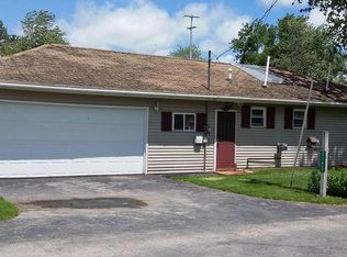 2142 Isle Dr, Standish, MI 48658