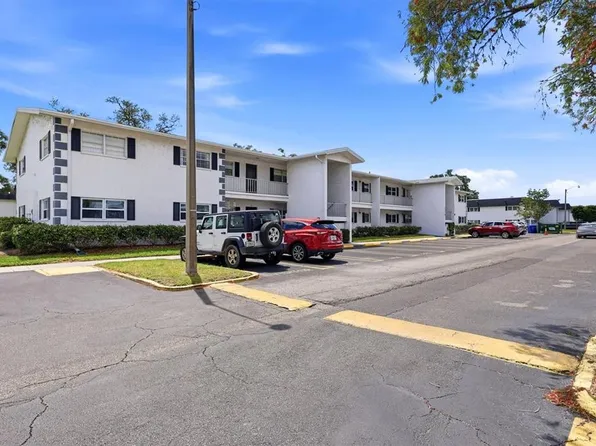 202 46th Avenue Ter W APT 404, Bradenton, FL 34207