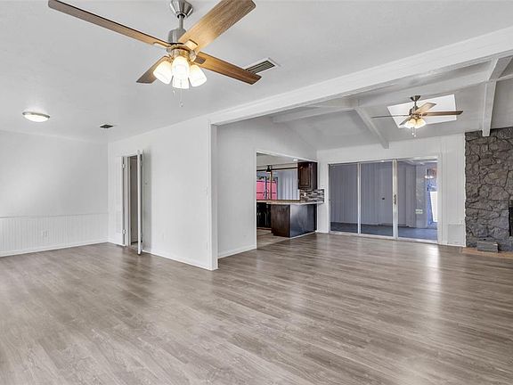 5th image of 2951 Harlee Dr