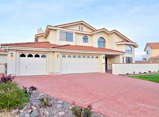 13685 Sierra Vista Dr, Victorville, CA 92395