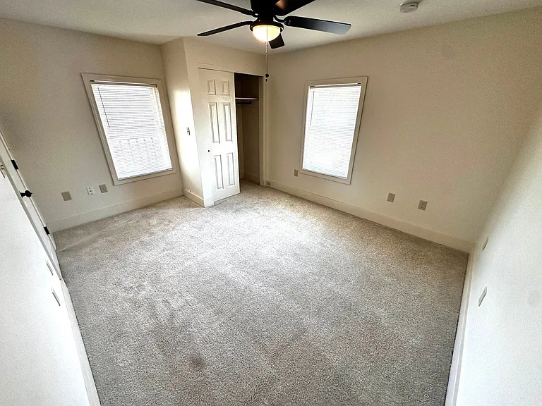 318 Lowell St #3 — Photo 11