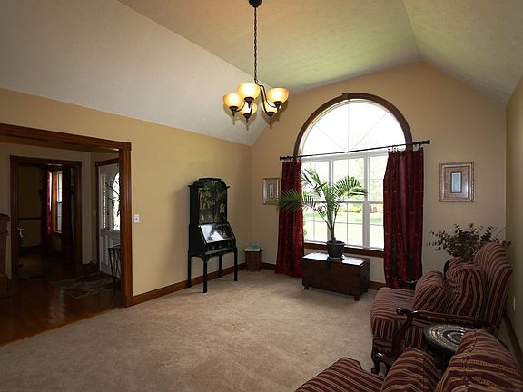 4th image of 12 Township Road 1252