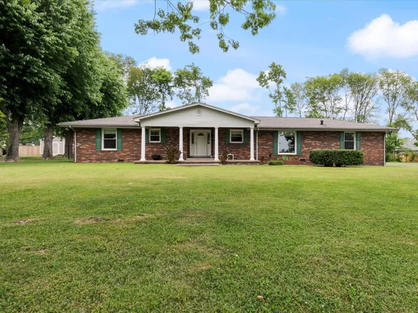 115 Sam Davis Dr, Springfield, TN 37172