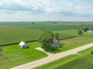8631 E State Route 38, Ashton, IL 61006