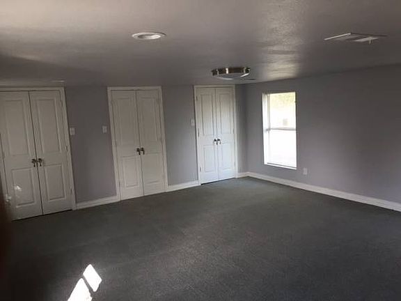5th image of 503 Hartsdale Dr