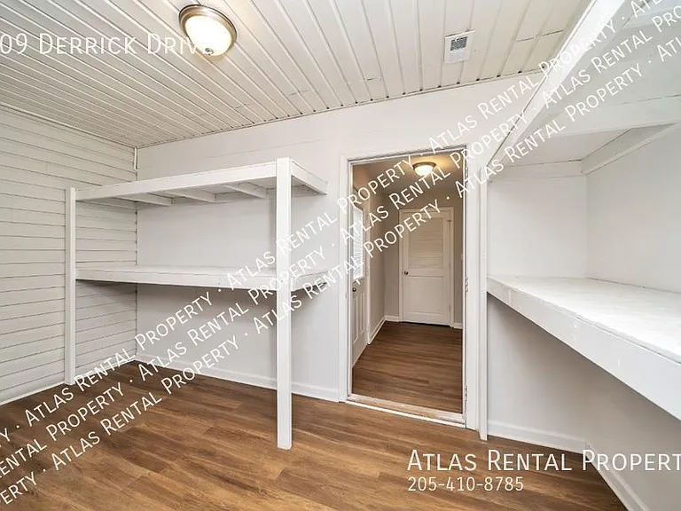 109 Derrick Dr — Photo 28