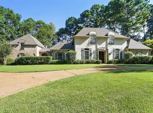 540 Heatherstone Ct, Ridgeland, MS 39157