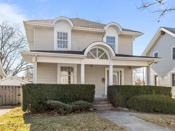 229 N Cornell Cir, Fort Wayne, IN 46807