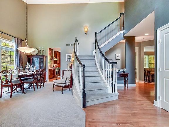 5th image of 1400 Whispering Maples Ct
