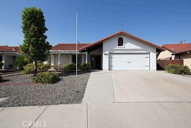 26640 Braddock Rd — Photo 1