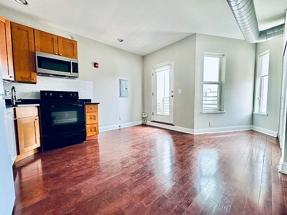 3rd image of 1613 Frankford Ave #O3