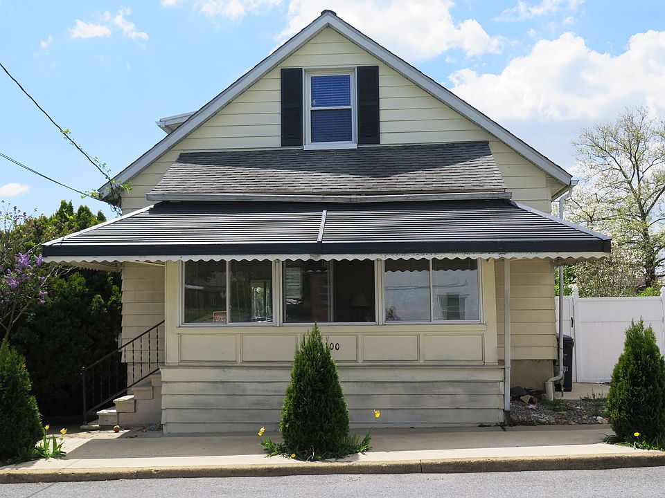 1st image of 3100 Conrad St