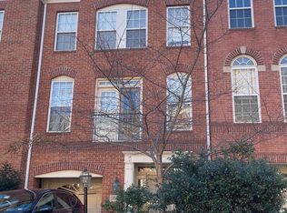 8077 Sebon Dr, Vienna, VA 22180