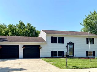 121 E Wabash St, Culver, IN 46511