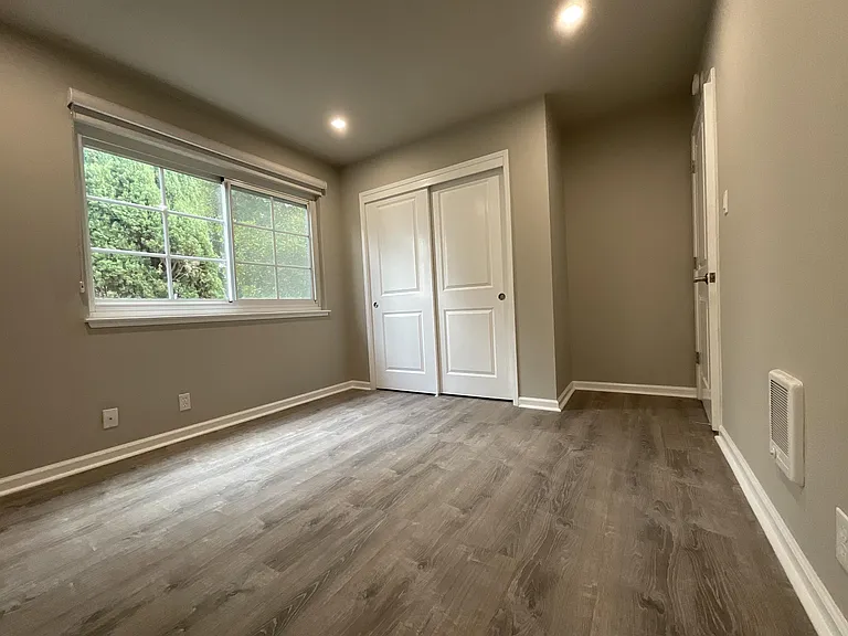 130 Magnolia Ave — Photo 36