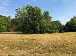 8 Pin Oak Hill Rd, Stanford, KY 40484