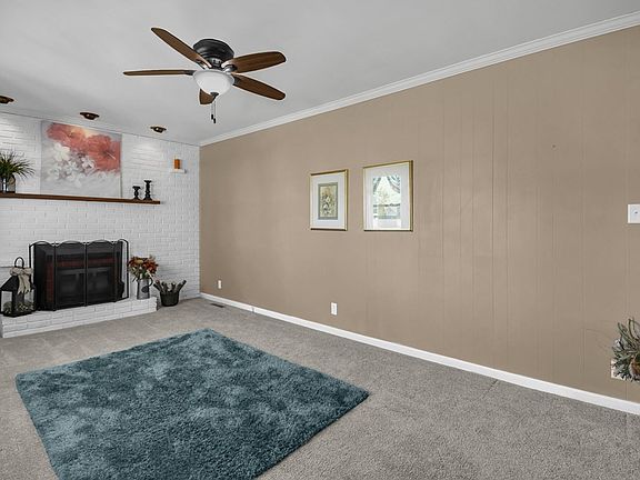 4th image of 515 W Hanley Rd