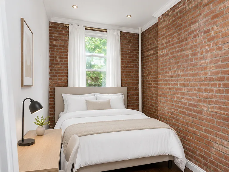 25 Grove St #19 — Photo 5