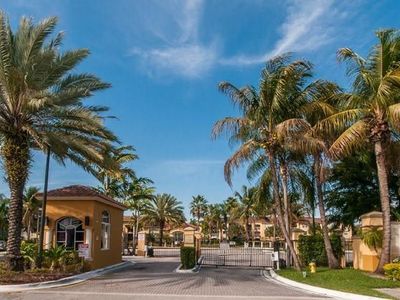 9645 NW 1st Ct #1306, Pembroke Pines, FL, 33024