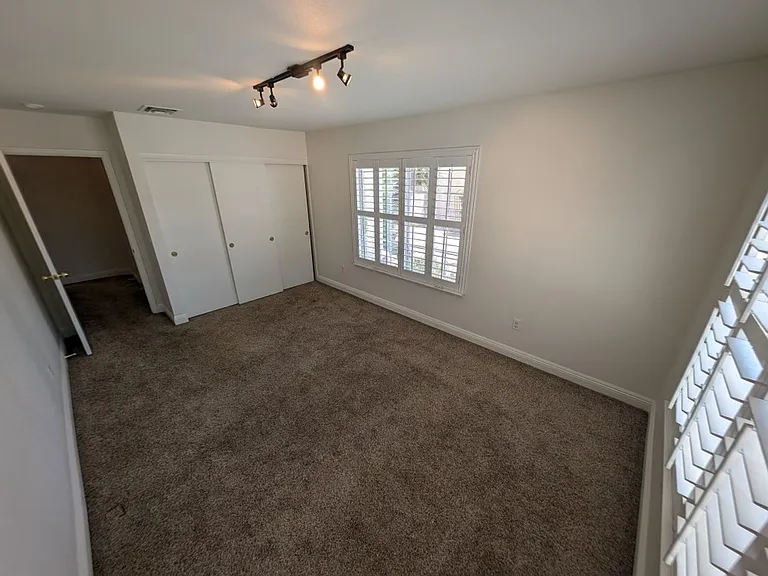 8432 Airmont Ct — Photo 14