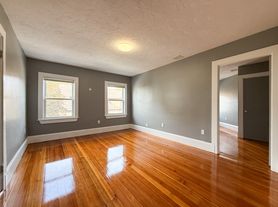 69 Greenwood St, Boston, MA