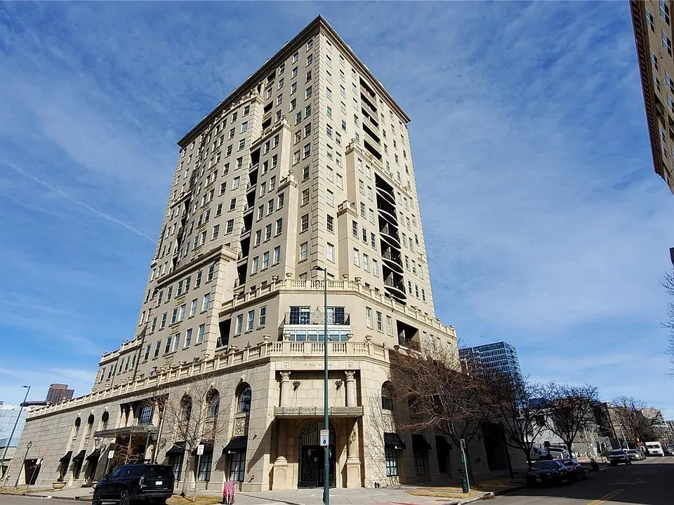 475 W 12th Ave #8H