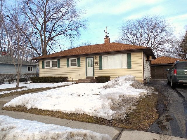 1st image of 1012 N Krings Ln