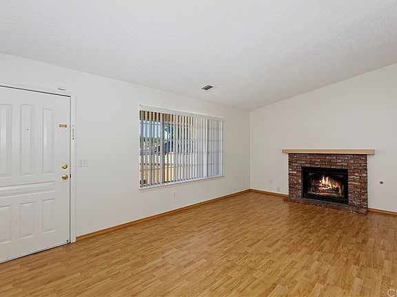 4th image of 14424 Navarro Dr