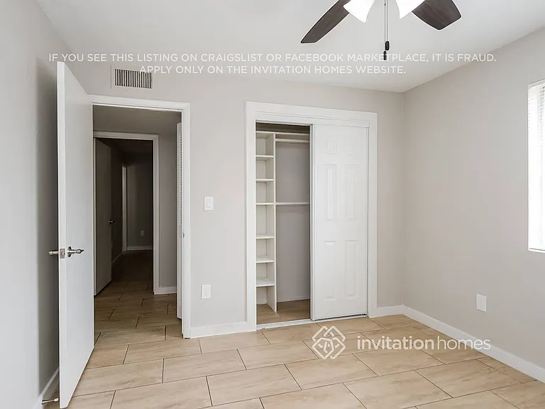 2211 N 54th Ln — Photo 9