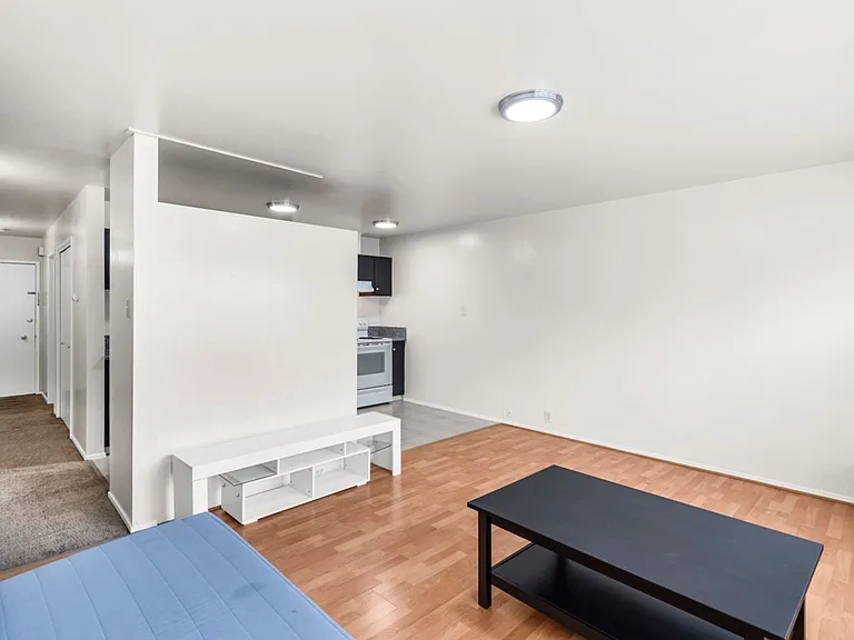 2500 Dana St — Photo 47