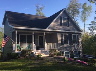 97 Winwood Dr, Center Barnstead, NH 03225