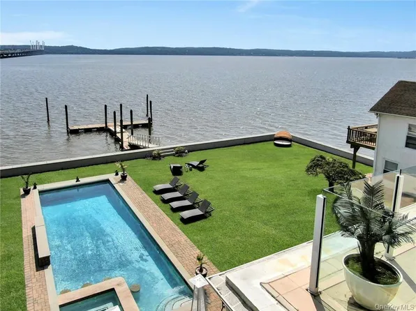 74 River Road, Nyack, NY 10960