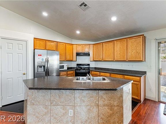 4th image of 5740 Falling Sun Ct