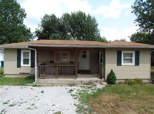 2234 N Farm Road 105, Springfield, MO 65802