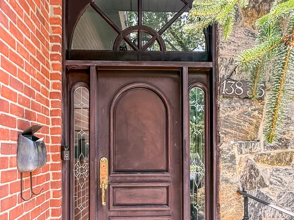 138-35 11th Avenue image 8 of 51