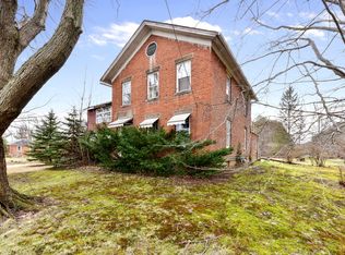 6394 Fitch Rd, Olmsted Township, OH 44138