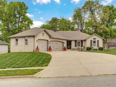 975 E Lakota Street, Nixa, MO, 65714