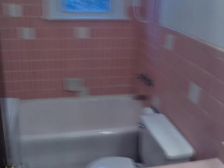 27 Courter Ave #1 — Photo 8
