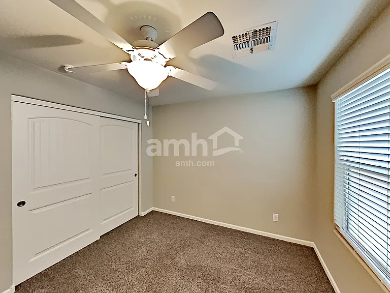 20734 W Stone Hill Rd — Photo 13