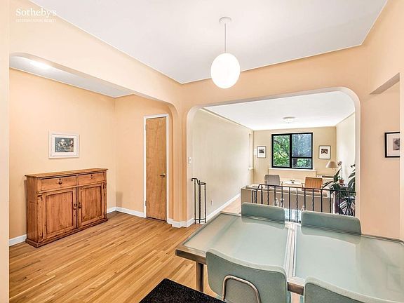 2nd image of 420 Central Park W APT 4K
