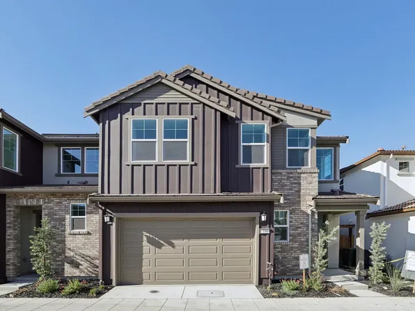 125 E Frost Dr, Mountain House, CA 95391