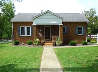 1709 Bedford Rd, Washington, IN 47501