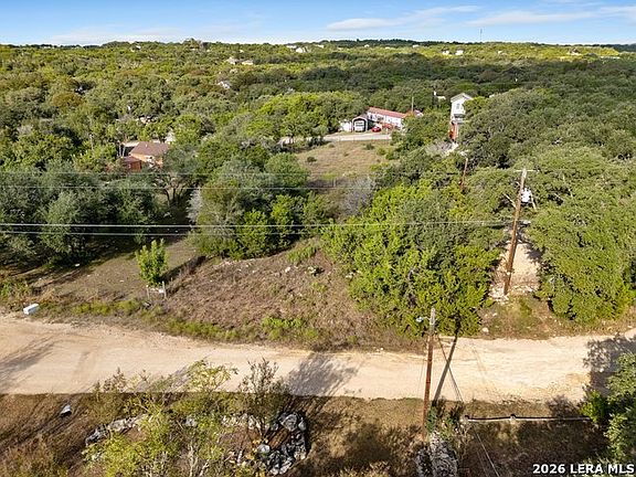 4th image of 436 Lakeway LOT 450