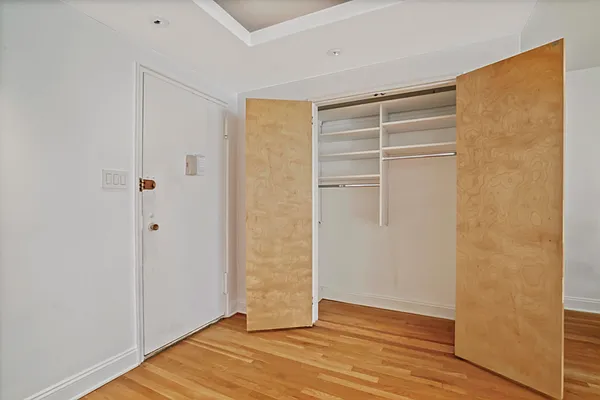 Sold by Daniel Gale Sotheby's International Realty | media 35