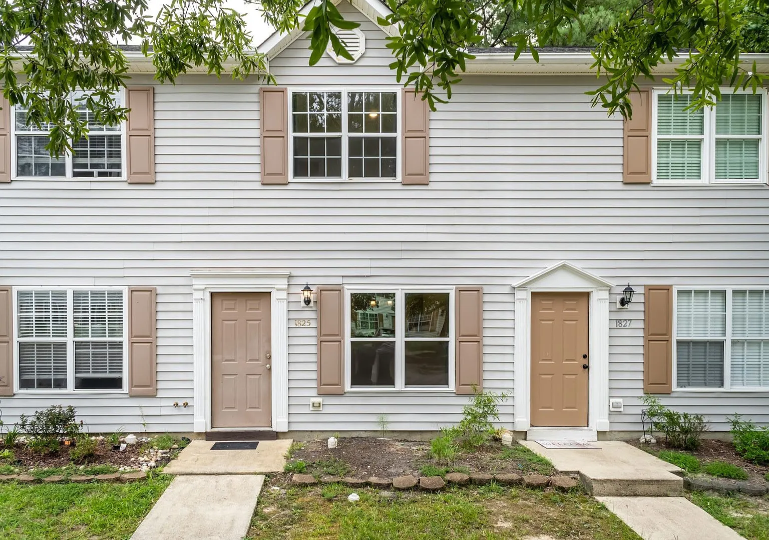 Two Bedroom Home! — Photo 1