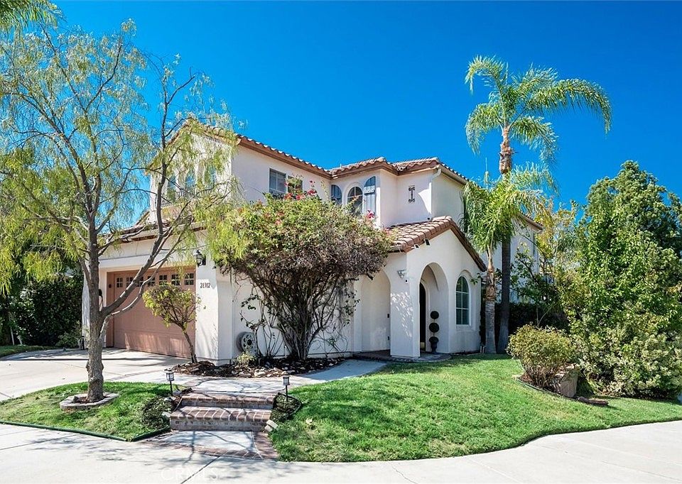 1st image of 28302 Lobelia Ln