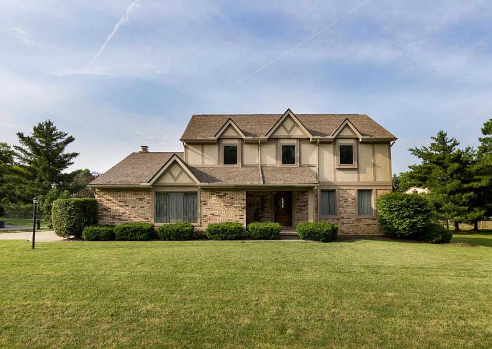 1st image of 10037 Oxford Dr NW