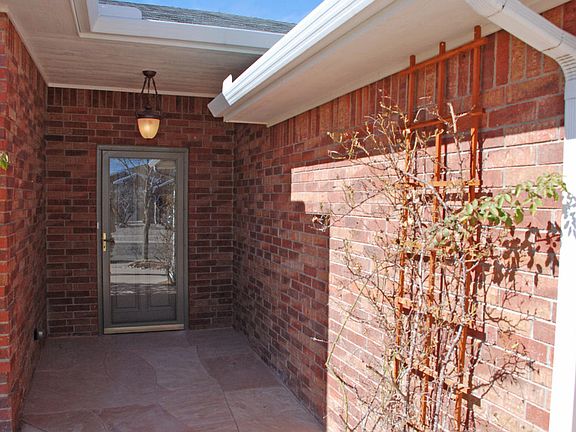 5th image of 7429 Primrose Dr NW