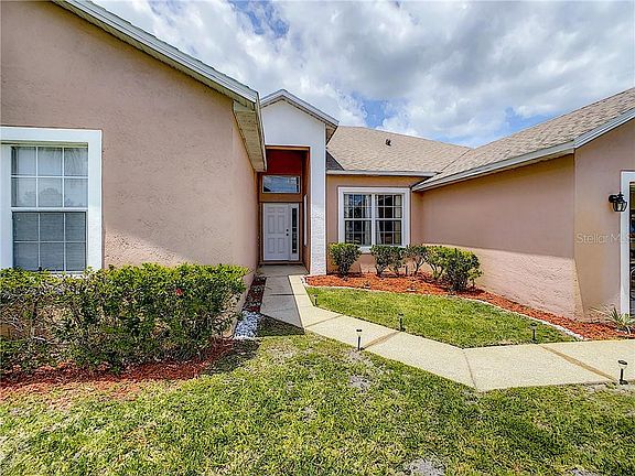 3rd image of 401 Boswell Way